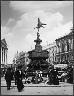 London Landmarks 1900s Prints: Piccadilly 1902