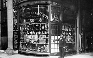 Piccadilly Gem Box, Piccadilly Arcade, London W1 Piccadilly Gem Box, Piccadilly Arcade, London W1