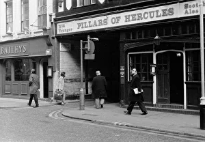 Pillars of Hercules and Baileys restaurant Pillars of Hercules and Baileys restaurant