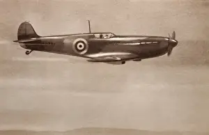 Vintage Aeroplane Designs Prints: Poster, Spitfire