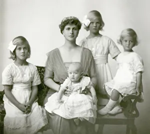 Princess Andrew of Greece and daughters Princess Andrew of Greece and daughters