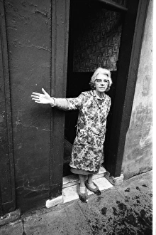 Protestant woman, Belfast, Northern Ireland Protestant woman, Belfast, Northern Ireland