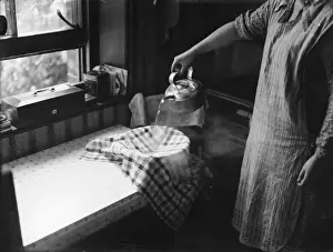 Removing Stains Print: Boiling Water Method