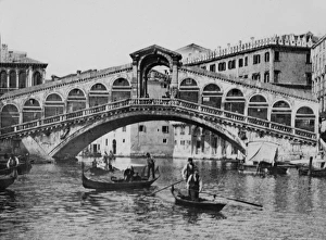 Rialto Bridge, Grand Canal, Venice, Italy Rialto Bridge, Grand Canal, Venice, Italy