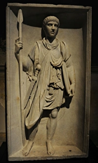 Roman legionary. Relief. 2nd century AD Roman legionary. Relief. 2nd century AD
