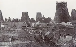 Rooftops of Madura, India Print circa 1910s