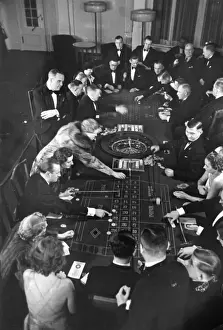 Vintage Gambling Scene Prints: Roulette Game