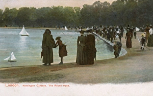 The Round Pond, Kensington Gardens, London The Round Pond, Kensington Gardens, London