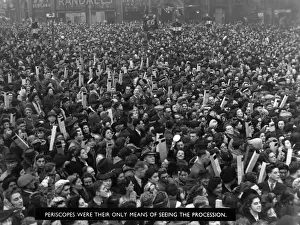 Royal Wedding 1947 Prints: Royal Wedding 1947 - Using periscopes