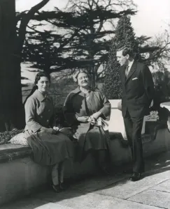 The Queen Mother Prints: Princess Margaret and Anthony Armstrong-Jones Print 1960