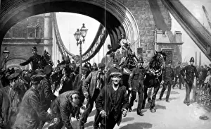 Tower Bridge History Prints: Running the blockade