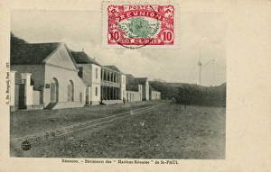 Saint-Paul Barracks - Island of Reunion - Indian Ocean Saint-Paul Barracks - Island of Reunion - Indian Ocean