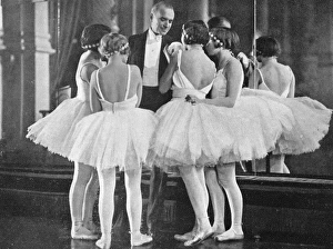 A scene from the film Ces Nouveaux Messieurs, 1928 A scene from the film Ces Nouveaux Messieurs, 1928