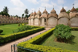 Shiva Temples, Kalna, West Bengal, India Shiva Temples, Kalna, West Bengal, India