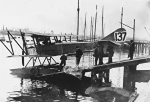 Early Aeroplane Designs Prints: Short Type 135 being launched
