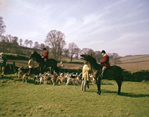 Silverton Foxhounds and two huntsmen, Devon Silverton Foxhounds and two huntsmen, Devon