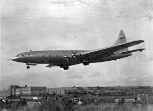 The sole Bristol Brabazon G-AGPW comes in to land The sole Bristol Brabazon G-AGPW comes in to land