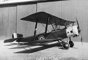 Early Flight Aircraft Prints: Sopwith 15 Strutter (forward view, on the ground)