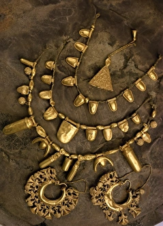 Spain. Aliseda Treasury. 7th century BC Spain. Aliseda Treasury. 7th century BC