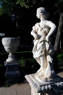 Spain. Royal Palace of Aranjuez. Parterre Garden. Sculpture Spain. Royal Palace of Aranjuez. Parterre Garden. Sculpture
