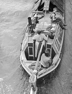Grand Union Canal History Prints: STARCROSS BARGE
