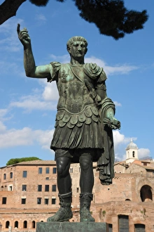 Statue of Emperor Trajan, Rome, Italy Statue of Emperor Trajan, Rome, Italy
