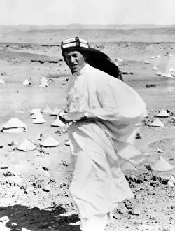 Lawrence Of Arabia Prints: T E Lawrence in Arab Desert Print circa 1916-1918