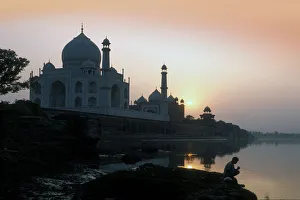 Taj Mahal at sunset from banks of Jumna Taj Mahal at sunset from banks of Jumna
