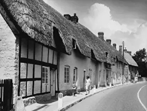Thatched Cottages Prints: Thatched Cottages