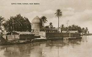 Tigris River, Iraq - The Tomb of the Prophet Ezra Tigris River, Iraq - The Tomb of the Prophet Ezra