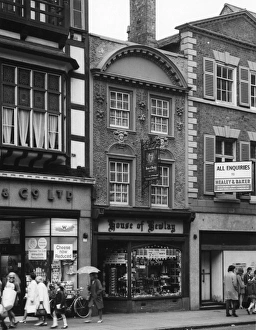 Tobacconists shop in Chester, Cheshire Tobacconists shop in Chester, Cheshire