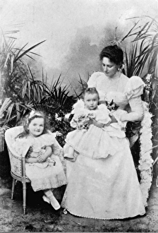 The Tsaritsa Alexandra with her two eldest daughters The Tsaritsa Alexandra with her two eldest daughters