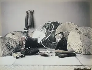 Japanese Historical Images Prints: Umbrella maker