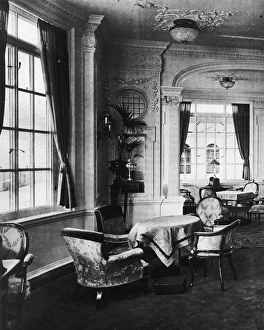 View of the luxurious reading room onboard the Titanic View of the luxurious reading room onboard the Titanic