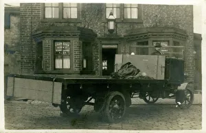 Vintage Lorry outside The Old King Cross Inn, King Cross, Yo Vintage Lorry outside The Old King Cross Inn, King Cross, Yo
