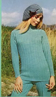 Woman's Fashion Knitwear Top and Trousers Woman's Fashion Knitwear Top and Trousers