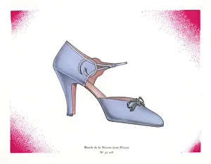 Woman's high-heel strap shoe design in blue leather, 1930 Woman's high-heel strap shoe design in blue leather, 1930