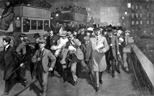 Workers leaving the City of London on Christmas Eve, 1908 Workers leaving the City of London on Christmas Eve, 1908
