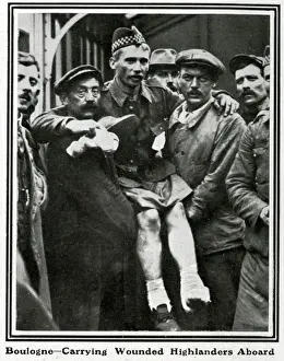 British Army In World War One Prints: Wounded Highlander