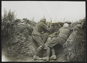 WW1 - Vickers machine gun team in gas masks, near Ovilliers WW1 - Vickers machine gun team in gas masks, near Ovilliers