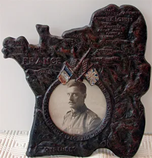 WWI photo frame showing the Western Front with map WWI photo frame showing the Western Front with map