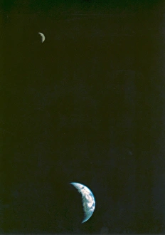 First Picture of the Earth and Moon in a Single Frame First Picture of the Earth and Moon in a Single Frame