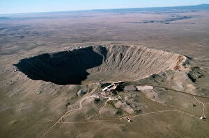 Images Dated 28th July 2006: Barringer Meteor crater - 3/4 mile wide. Located East of Flagstaff, Arizona, USA