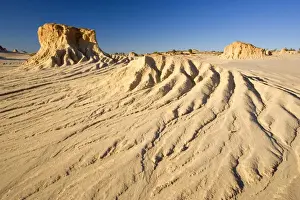 Oceania Earth Environment Prints: Eroded pinnacles - amazingly shaped