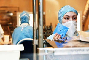 Medical Technology Equipment Prints: Assembling plasma filter units