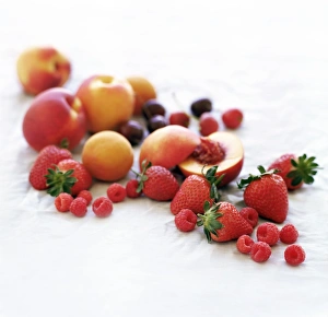 Summer Fruit Prints: Assortment of summer fruit