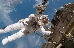 Astronaut Fuglesang performing spacewalk Astronaut Fuglesang performing spacewalk
