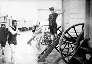 Beach bathing machines, 1913 Beach bathing machines, 1913