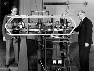 National Physical Laboratory UK Prints: Caesium atomic clock, 1956