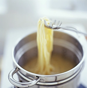 Spaghetti Cooking Prints: Cooking spaghetti